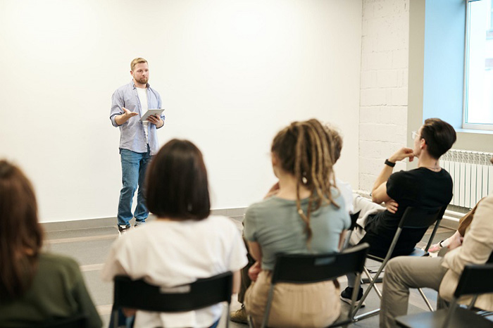 qua-trinh-hoc-tap-de-dang Điểm IELTS cao giúp bạn có cơ hội xin được học bổng giá trị cao